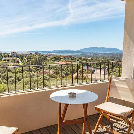 Dolce Di Cirendinu Villa